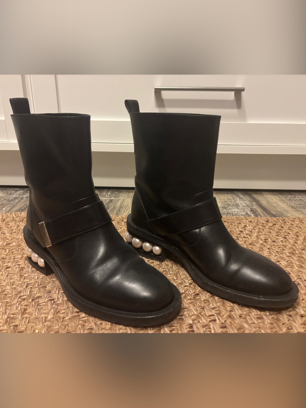 Nicholas Kirkwood Black Leather Ankle Boots with Pearl-Embellished Heel